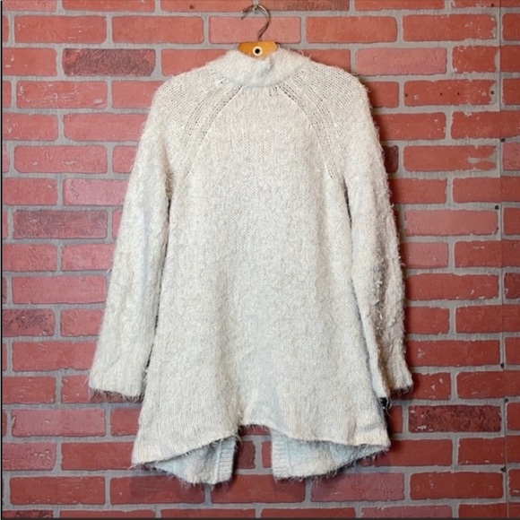 Free People Keep it Fuzzy cardigan NWOT Cream Eyelash sweater size XS - Picture 6 of 10